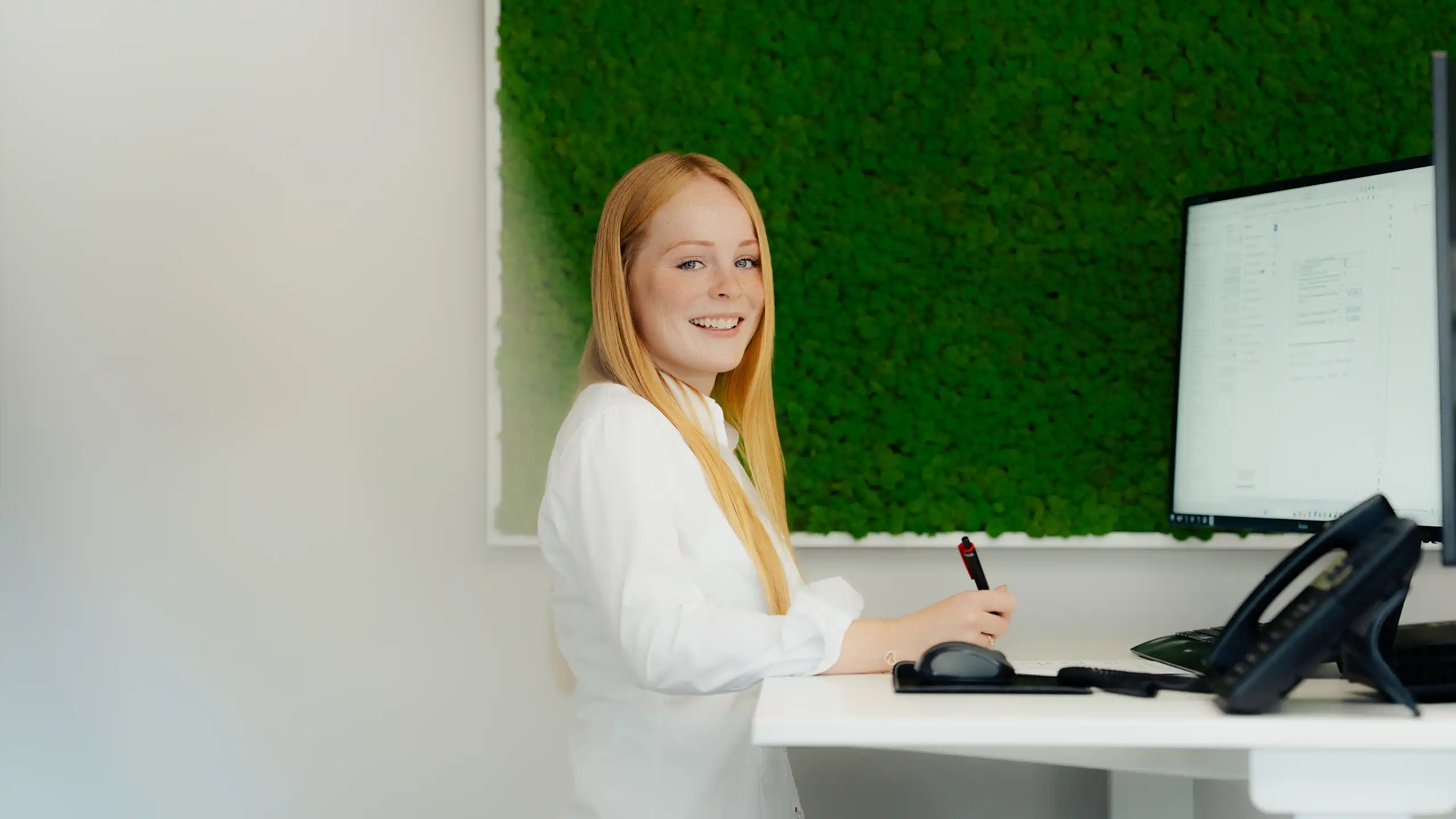 Karriere in der Notstromtechnik Background Image