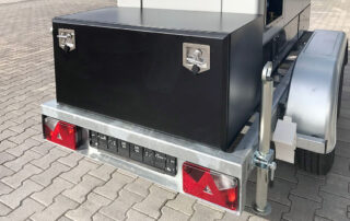 lichtmastaggrgeat-wa-d-20-lm-led-163 mobiler Lichtmast Anhänger mit Staubox hinten