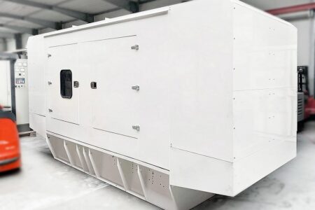 100 kVA Netzersatzanlage mit Iveco Motor und Notstromsteuerung in Container komplett weiß Stahl