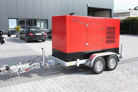 Iveco Stromgenerator mobil auf Tandem-Anhänger