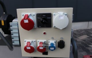 Zapfwellengenerator 22-85 kVA mit Isolationsumschalter Zapfwellengenerator 22-85 kVA mit Isolationsumschalter
